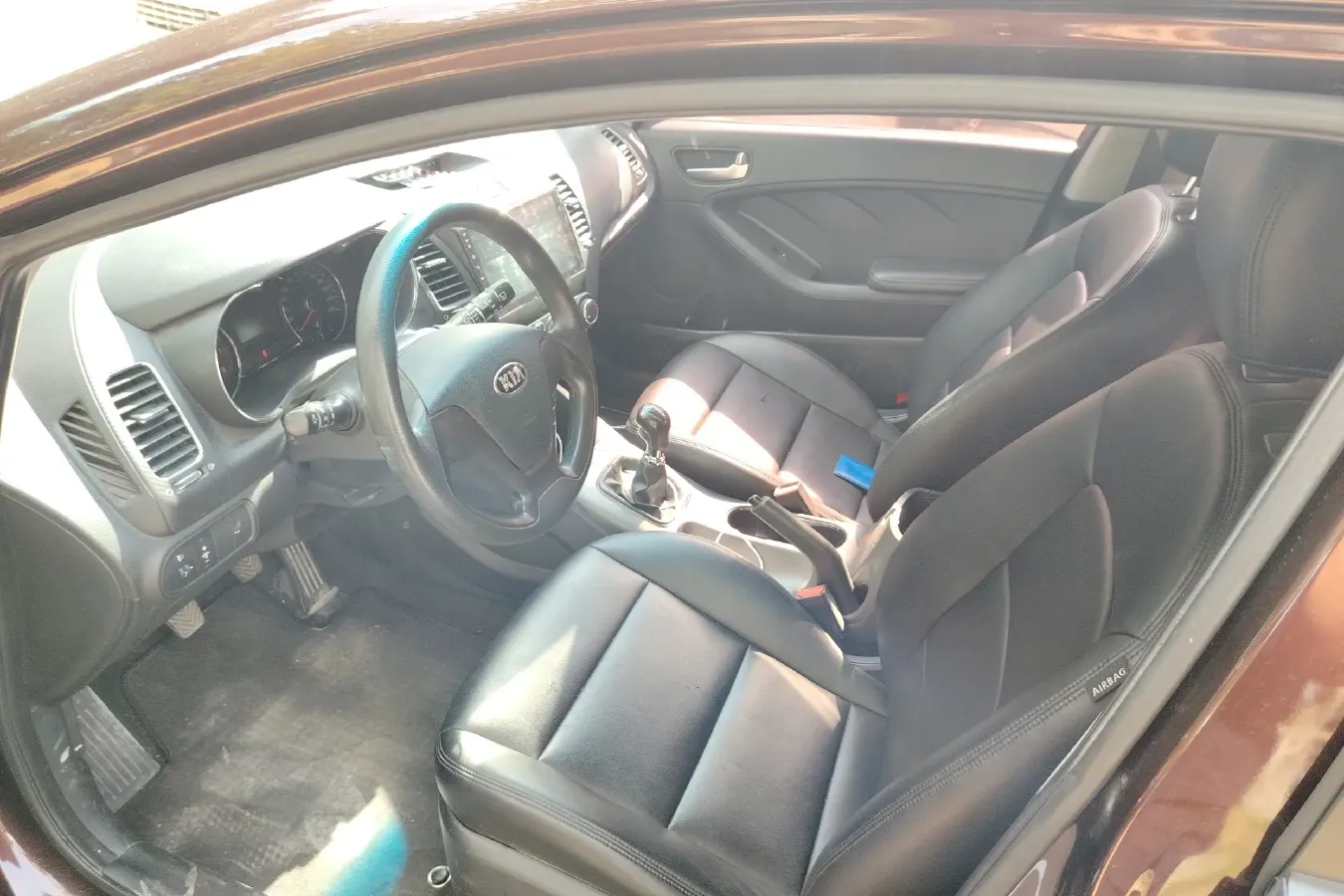 2014 Kia K3S 1.6L 128HP L4 6MT,autocango,china used car exporter,china ev exporter,chinese used car exporter,chinese used ev exporter