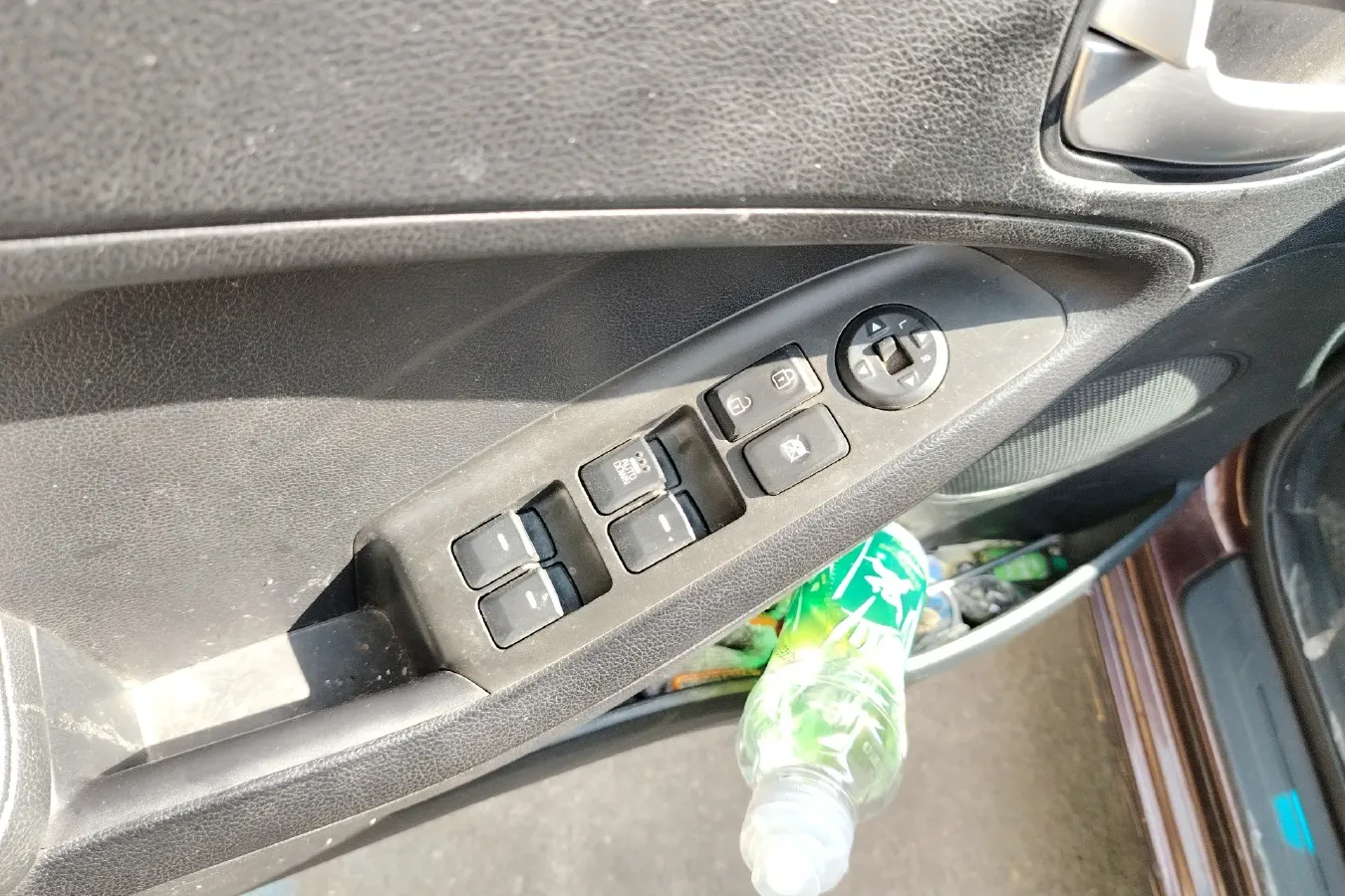 2014 Kia K3S 1.6L 128HP L4 6MT,autocango,china used car exporter,china ev exporter,chinese used car exporter,chinese used ev exporter