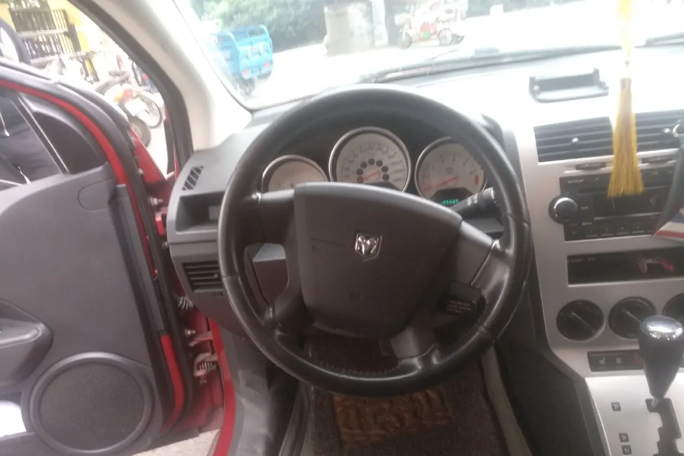 2009 Dodge Caliber 2.0L 156HP L4 CVT,autocango,china used car exporter,china ev exporter,chinese used car exporter,chinese used ev exporter