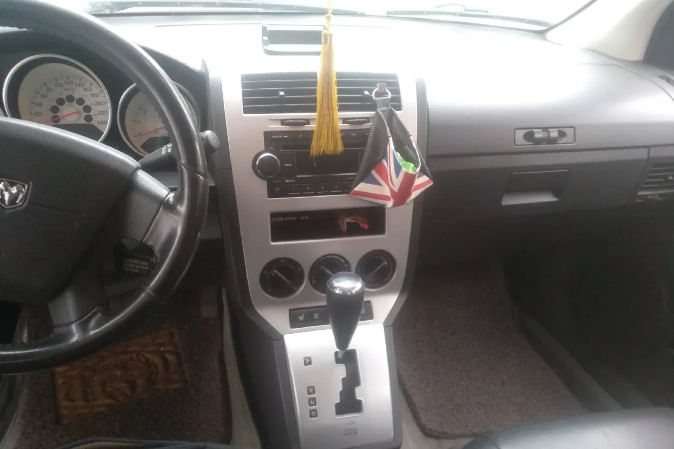 2009 Dodge Caliber 2.0L 156HP L4 CVT,autocango,china used car exporter,china ev exporter,chinese used car exporter,chinese used ev exporter