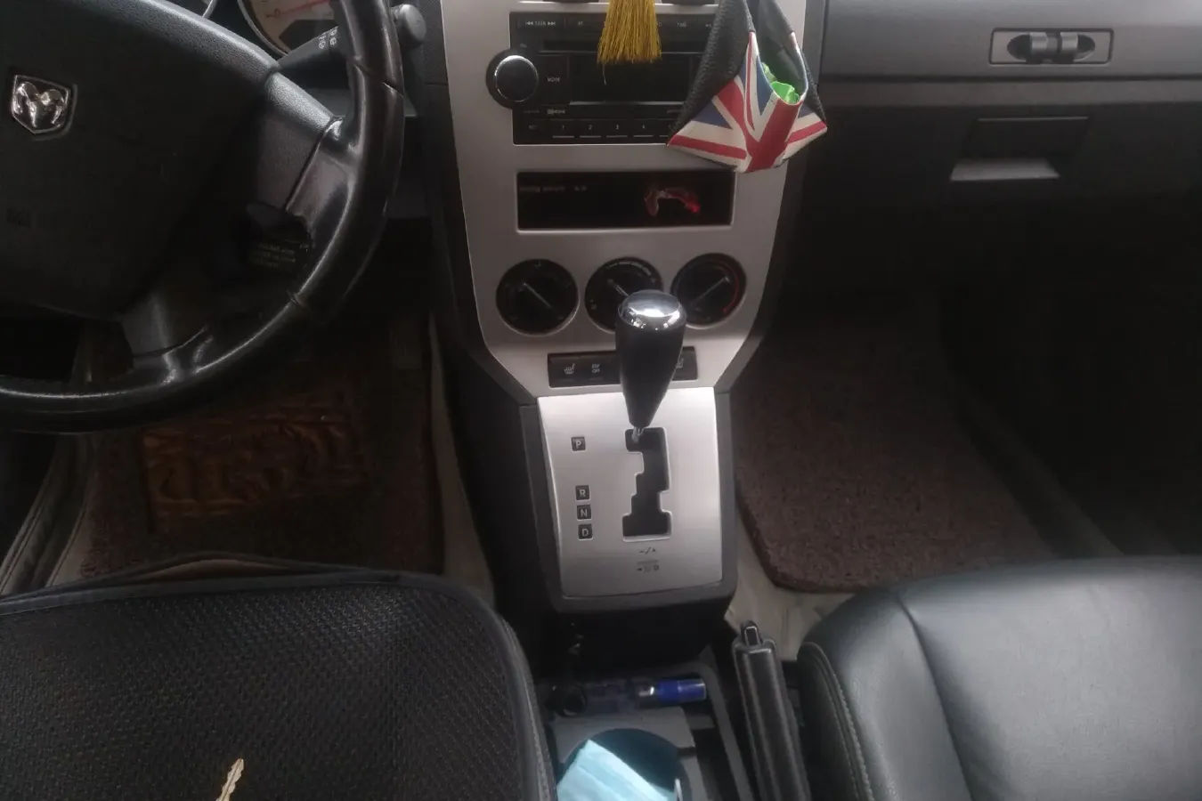 2009 Dodge Caliber 2.0L 156HP L4 CVT,autocango,china used car exporter,china ev exporter,chinese used car exporter,chinese used ev exporter