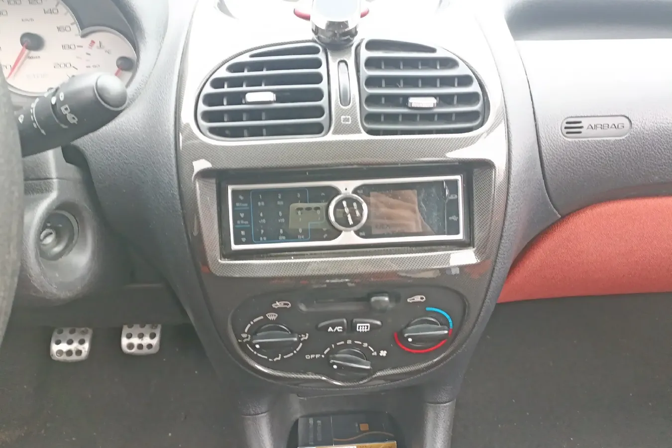 2012 Citroen C2 1.4L 76HP L4 5MT,autocango,china used car exporter,china ev exporter,chinese used car exporter,chinese used ev exporter