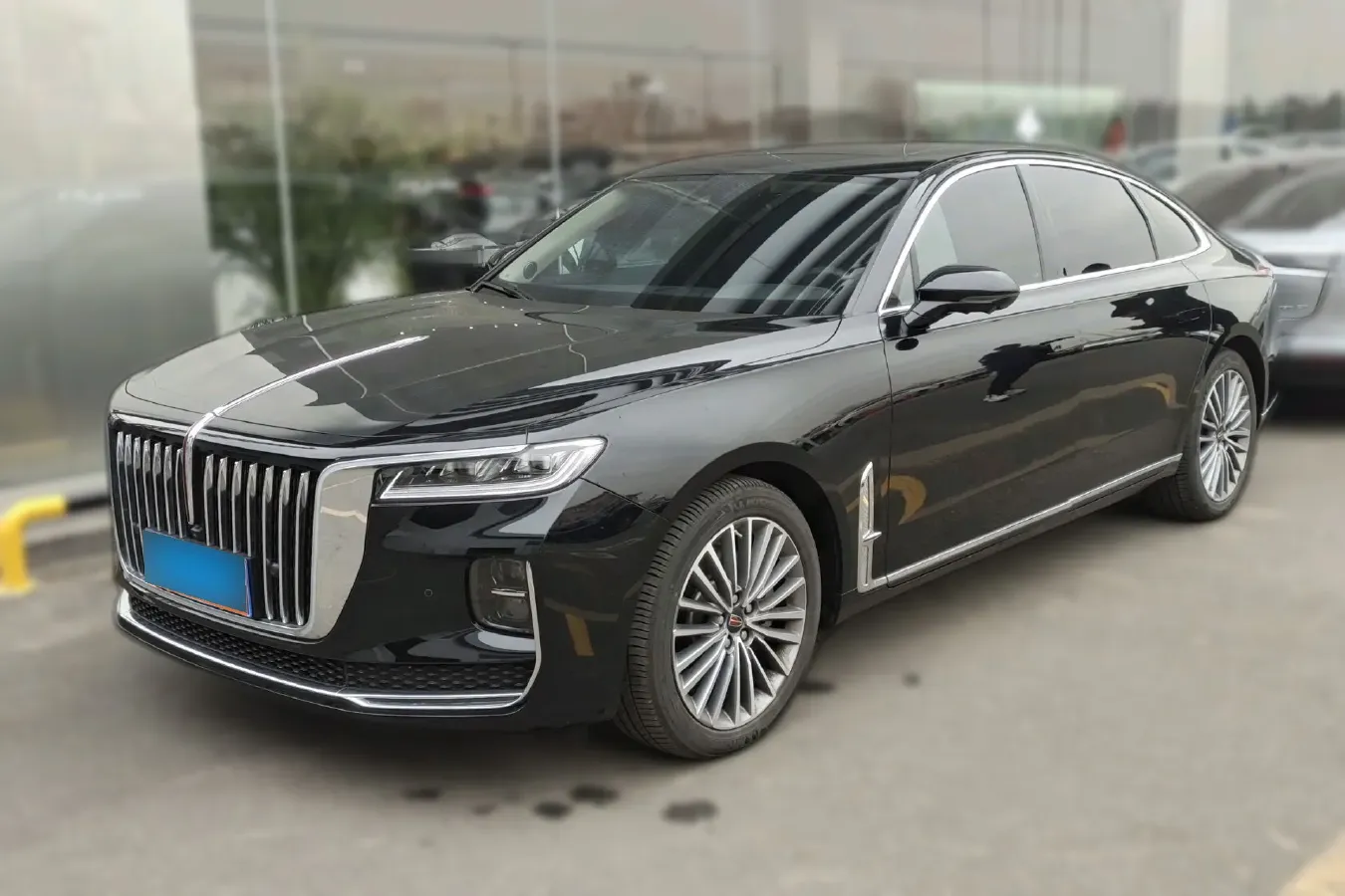 2020 HongQi H9 2.0T 252HP L4 7DCT,autocango,china used car exporter,china ev exporter,chinese used car exporter,chinese used ev exporter