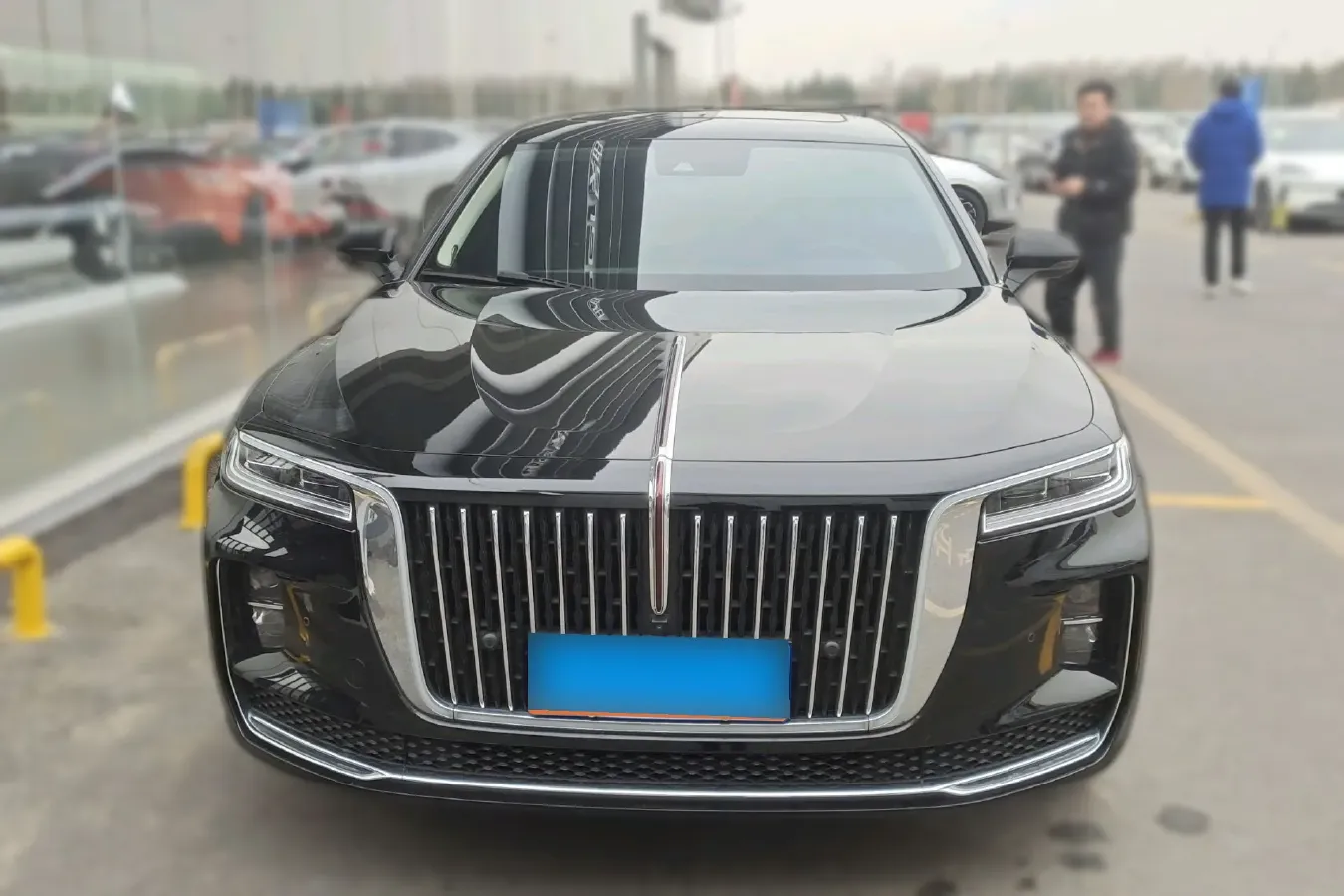 2020 HongQi H9 2.0T 252HP L4 7DCT,autocango,china used car exporter,china ev exporter,chinese used car exporter,chinese used ev exporter