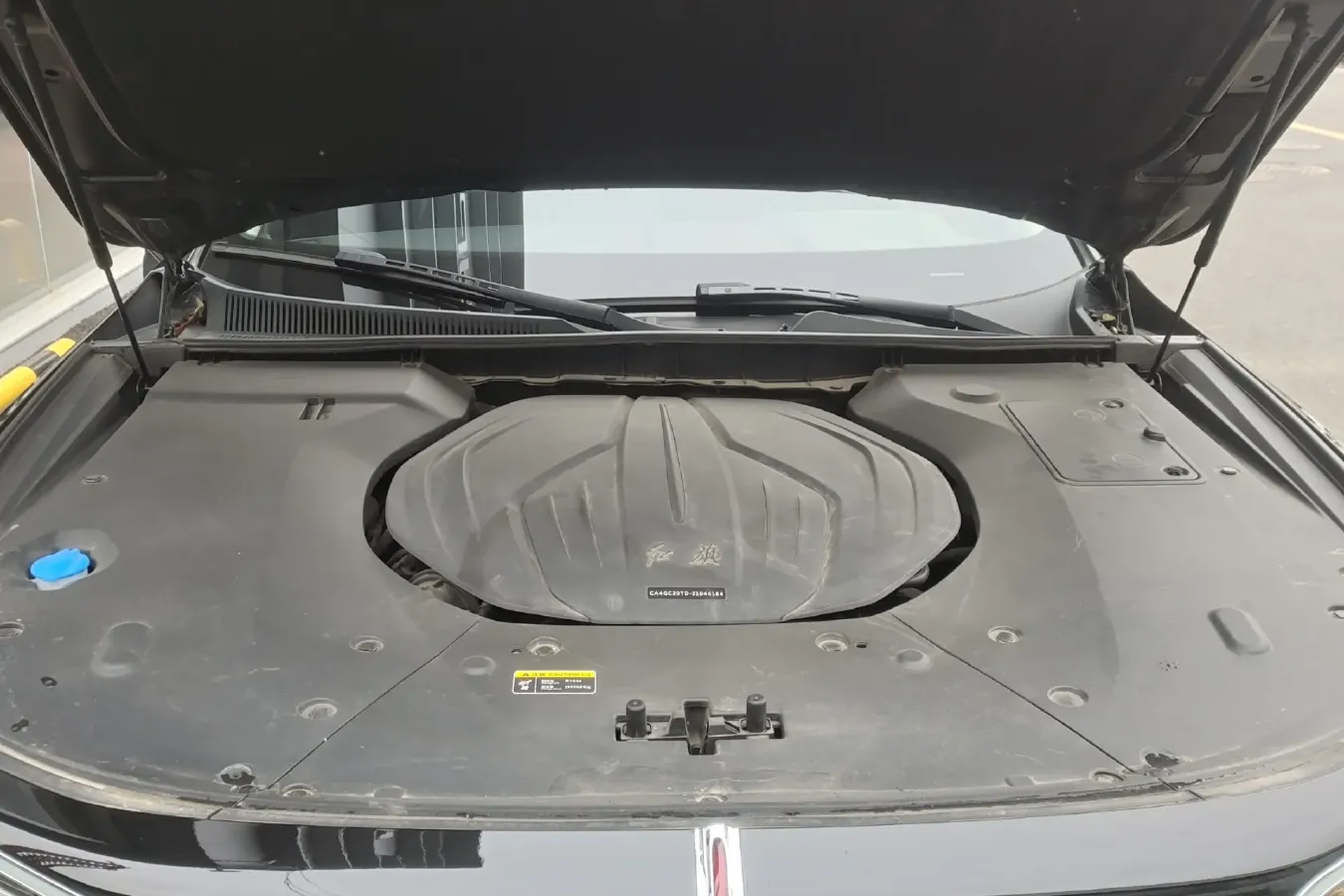 2020 HongQi H9 2.0T 252HP L4 7DCT,autocango,china used car exporter,china ev exporter,chinese used car exporter,chinese used ev exporter