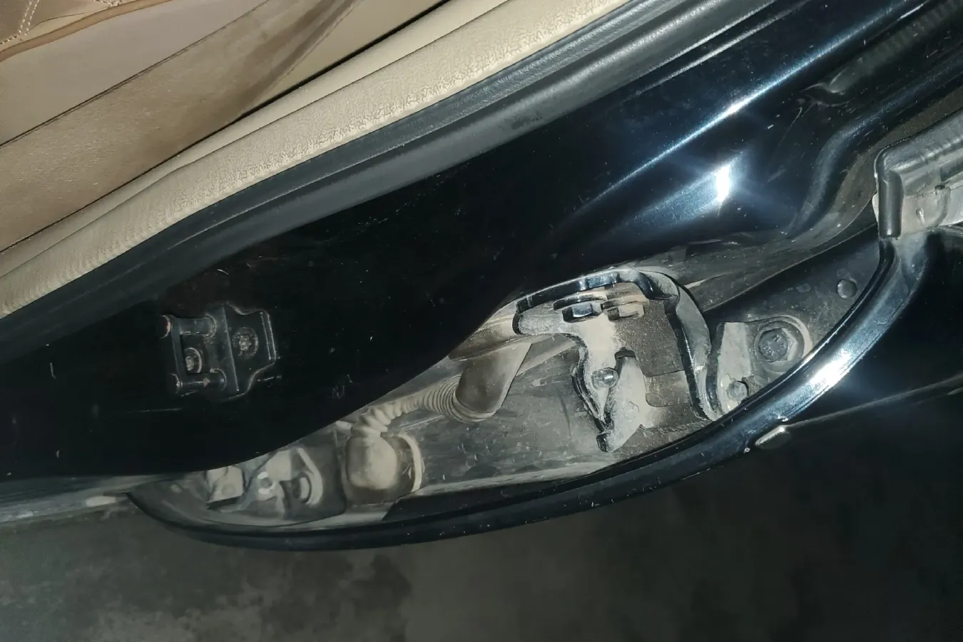 2011 Roewe 750 1.8T 160HP L4 5AT,autocango,china used car exporter,china ev exporter,chinese used car exporter,chinese used ev exporter