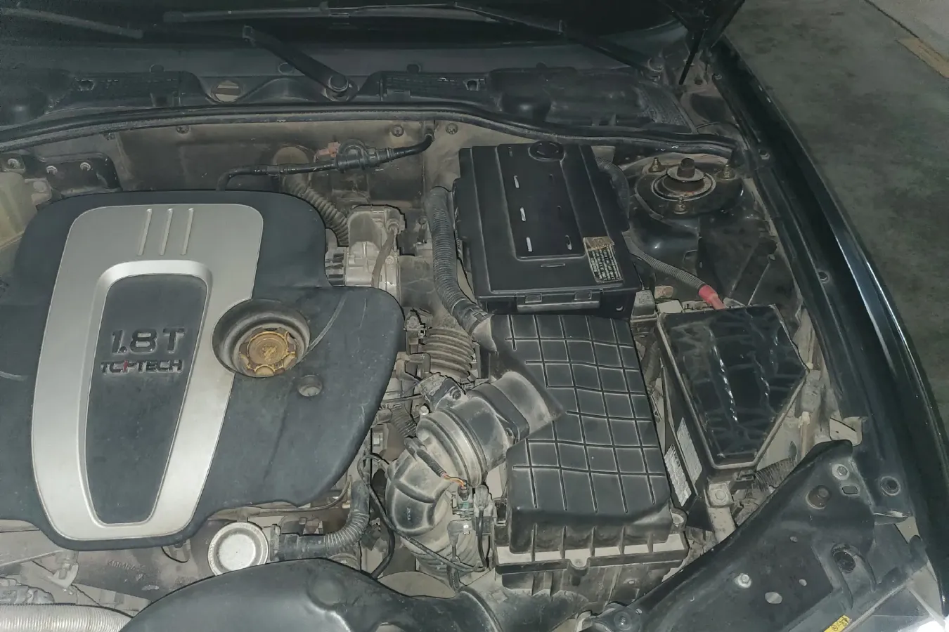 2011 Roewe 750 1.8T 160HP L4 5AT,autocango,china used car exporter,china ev exporter,chinese used car exporter,chinese used ev exporter