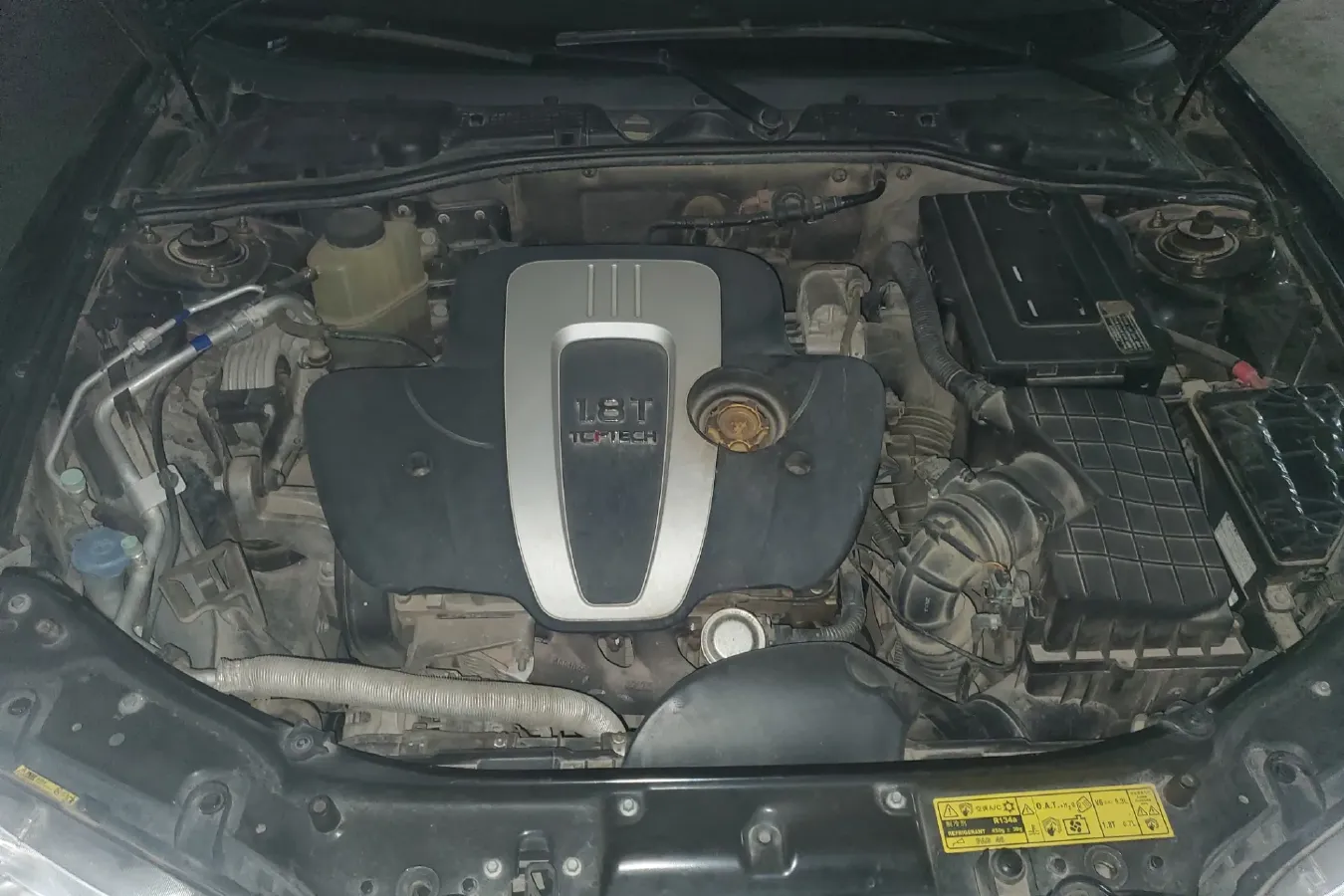 2011 Roewe 750 1.8T 160HP L4 5AT,autocango,china used car exporter,china ev exporter,chinese used car exporter,chinese used ev exporter