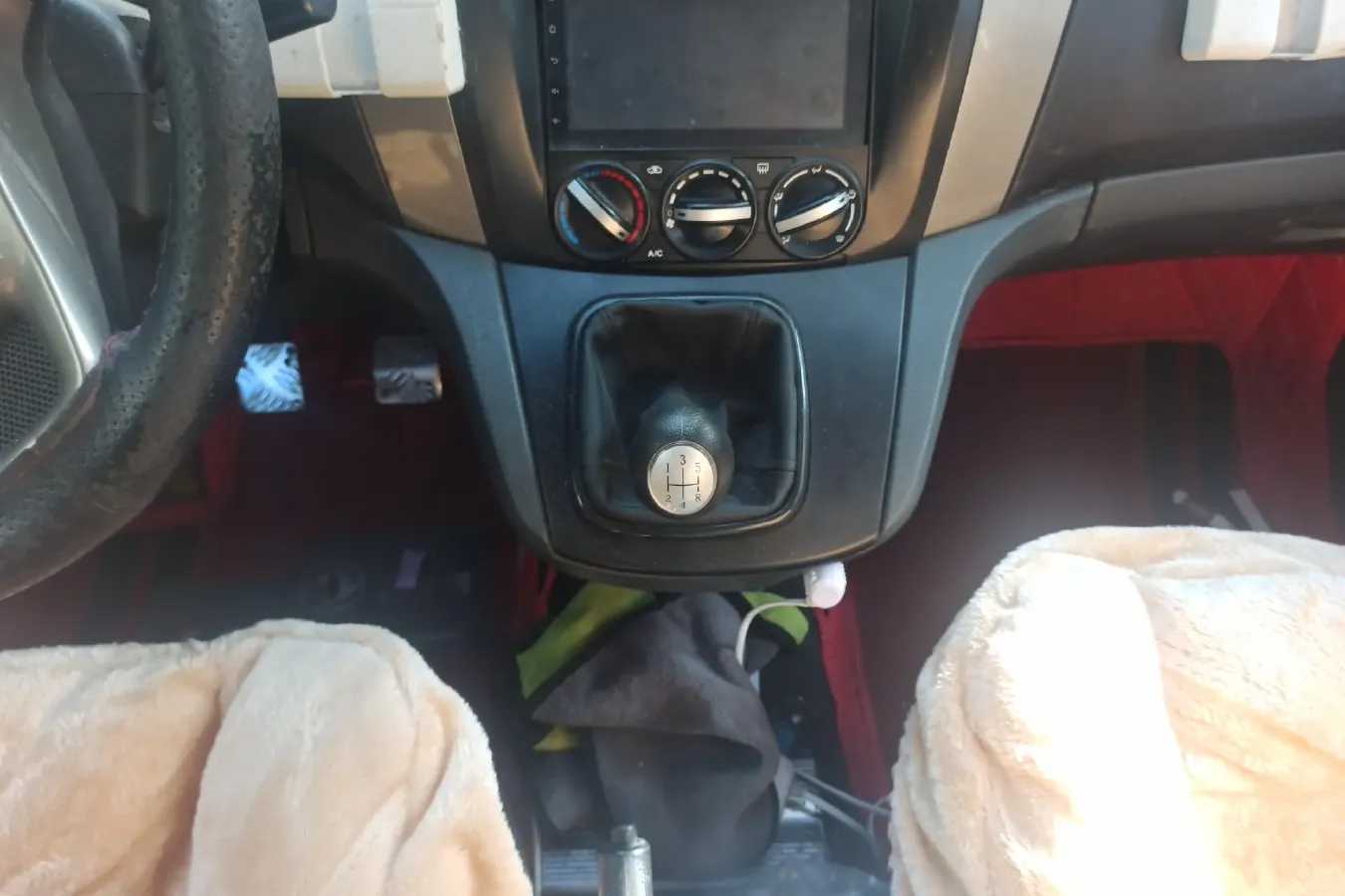 2012 DongFeng Forthing Joyear 1.5L 120HP L4 5MT,autocango,china used car exporter,china ev exporter,chinese used car exporter,chinese used ev exporter