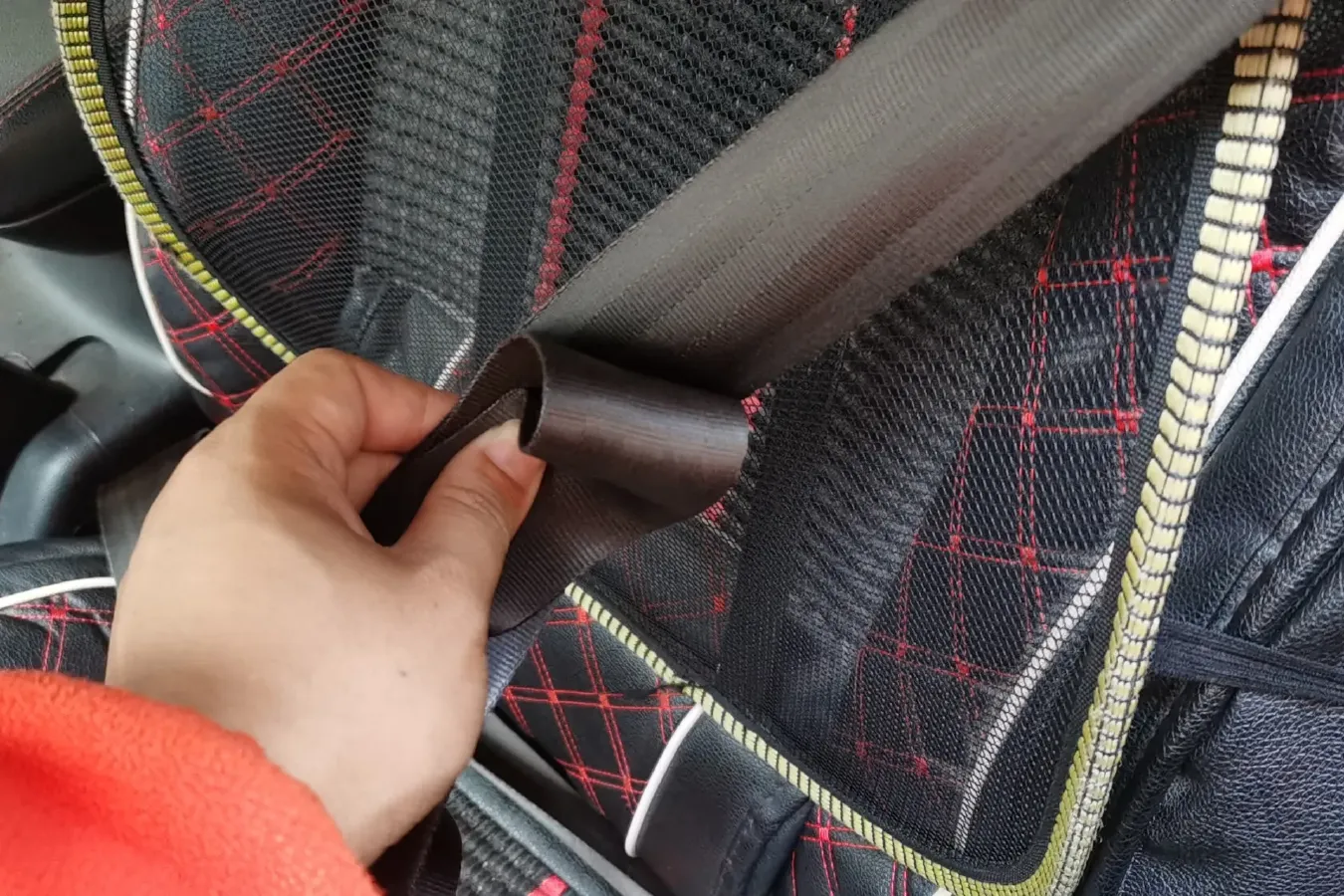 2016 Soueast DX3 1.5L 120HP L4 5MT,autocango,china used car exporter,china ev exporter,chinese used car exporter,chinese used ev exporter