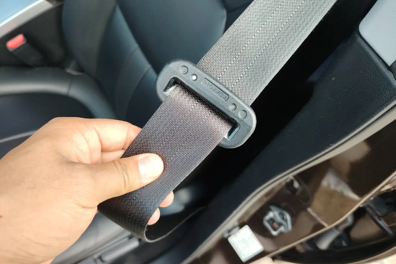 2013 Luxgen 5 1.8T 154HP L4 5AT,autocango,china used car exporter,china ev exporter,chinese used car exporter,chinese used ev exporter