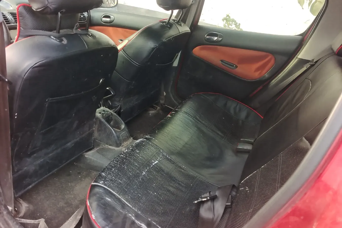 2010 Citroen C2 1.4L 76HP L4 5MT,autocango,china used car exporter,china ev exporter,chinese used car exporter,chinese used ev exporter