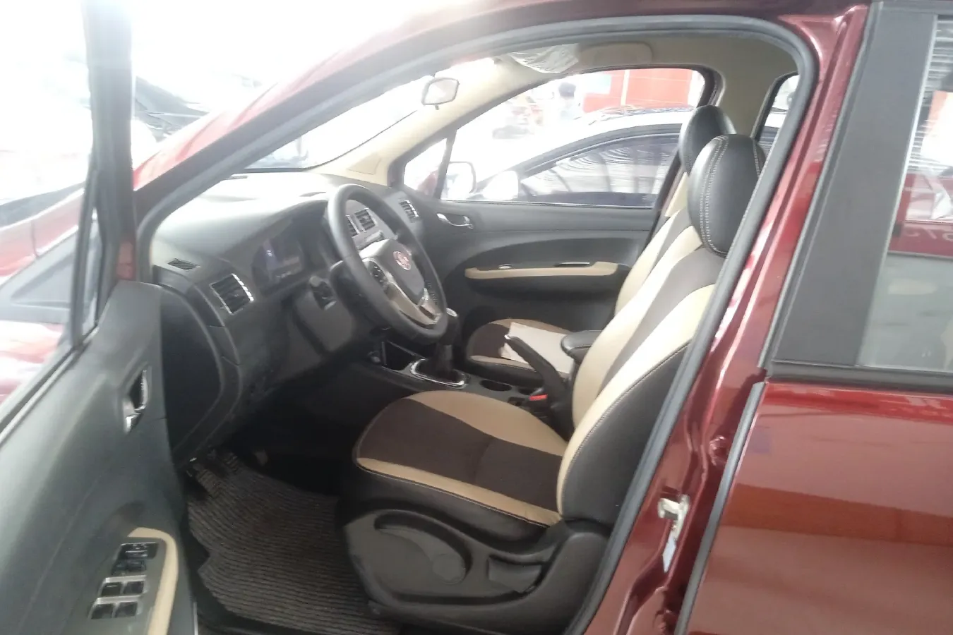 2014 DongFeng Forthing Joyear X3 1.5L 120HP L4 5MT,autocango,china used car exporter,china ev exporter,chinese used car exporter,chinese used ev exporter