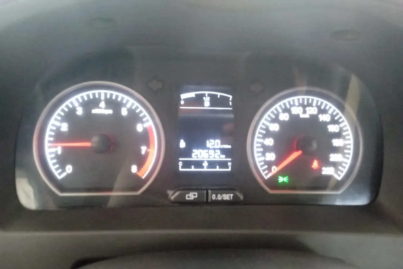 2014 DongFeng Forthing Joyear X3 1.5L 120HP L4 5MT,autocango,china used car exporter,china ev exporter,chinese used car exporter,chinese used ev exporter