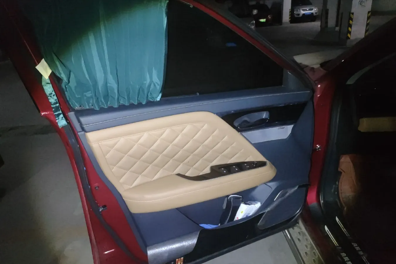 2021 Venucia Star 1.5T 190HP L4 7DCT,autocango,china used car exporter,china ev exporter,chinese used car exporter,chinese used ev exporter