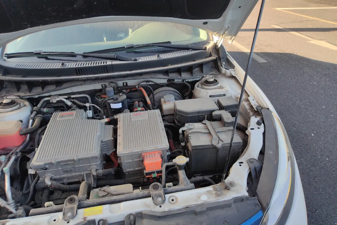 2018 JAC iEVA50 BEV 46.5KWH,autocango,china used car exporter,china ev exporter,chinese used car exporter,chinese used ev exporter