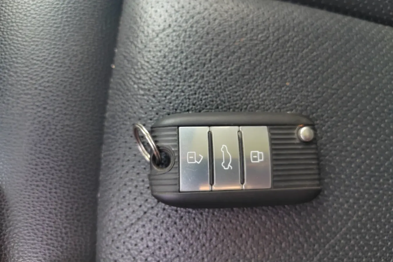 2016 Roewe RX5 1.5T 169HP L4 7DCT,autocango,china used car exporter,china ev exporter,chinese used car exporter,chinese used ev exporter