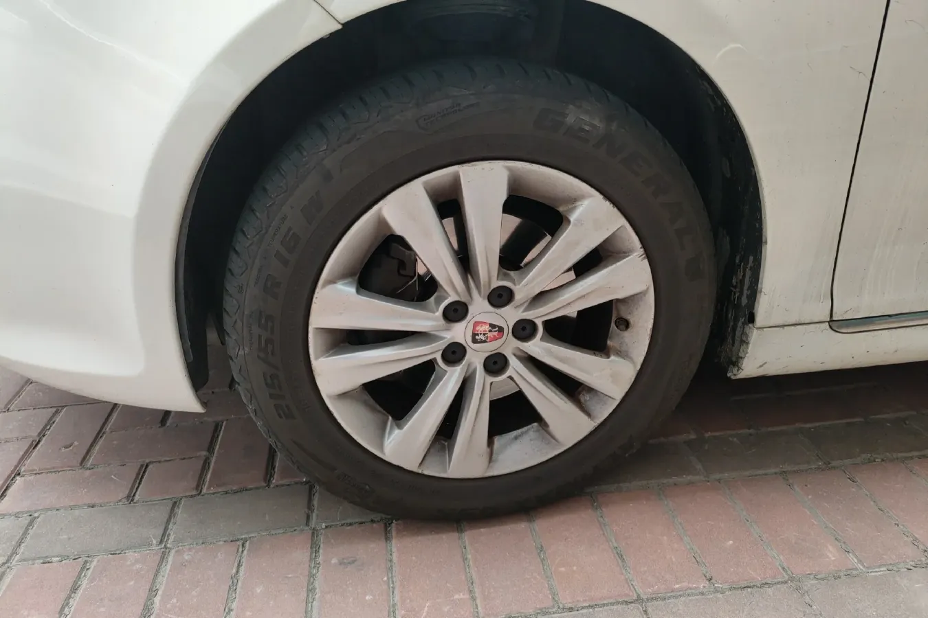 2014 Roewe e550 1.5L 109HP L4 2AT PHEV 11.8KWH,autocango,china used car exporter,china ev exporter,chinese used car exporter,chinese used ev exporter