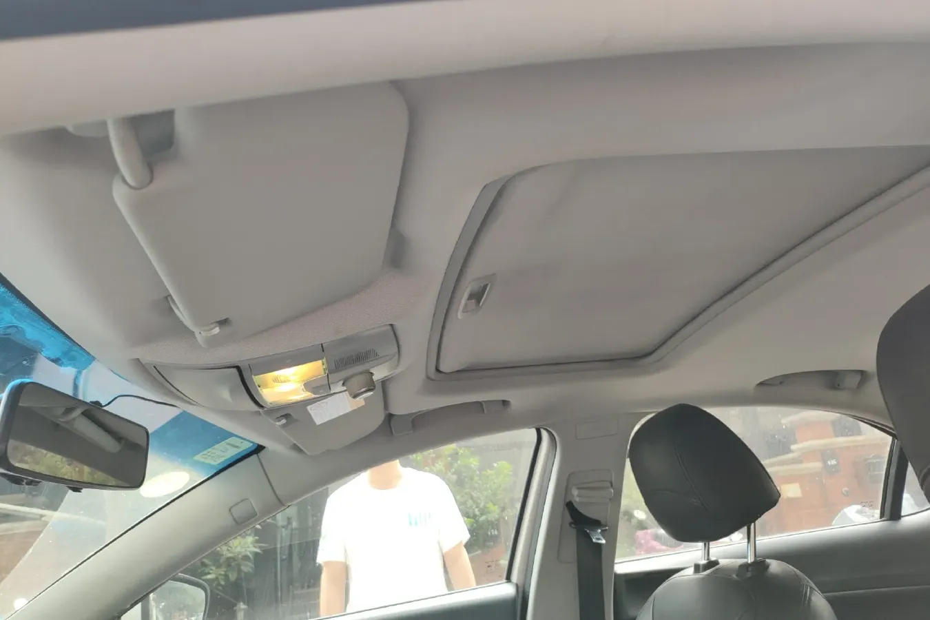 2014 Roewe e550 1.5L 109HP L4 2AT PHEV 11.8KWH,autocango,china used car exporter,china ev exporter,chinese used car exporter,chinese used ev exporter