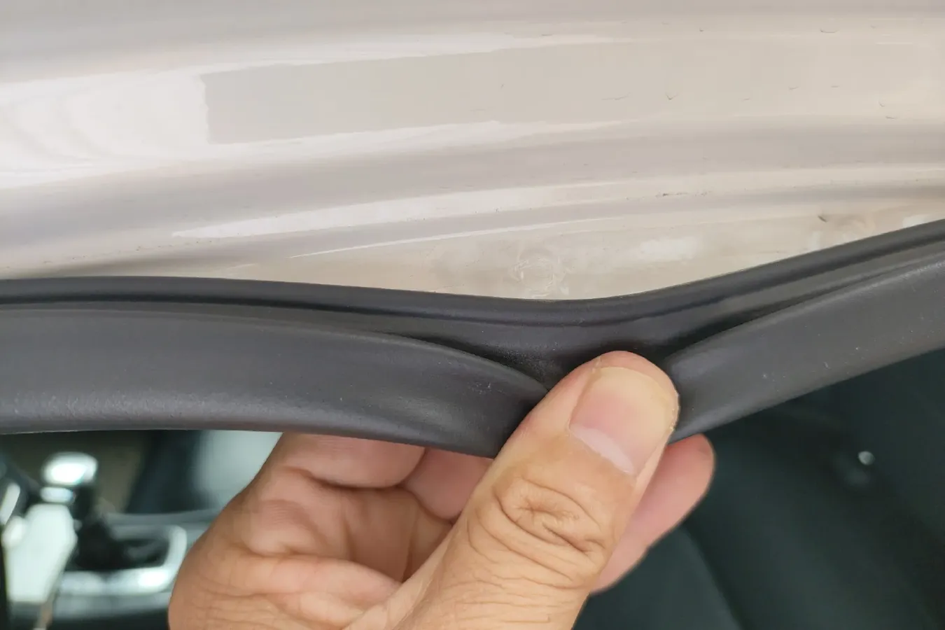 2014 Roewe e550 1.5L 109HP L4 2AT PHEV 11.8KWH,autocango,china used car exporter,china ev exporter,chinese used car exporter,chinese used ev exporter