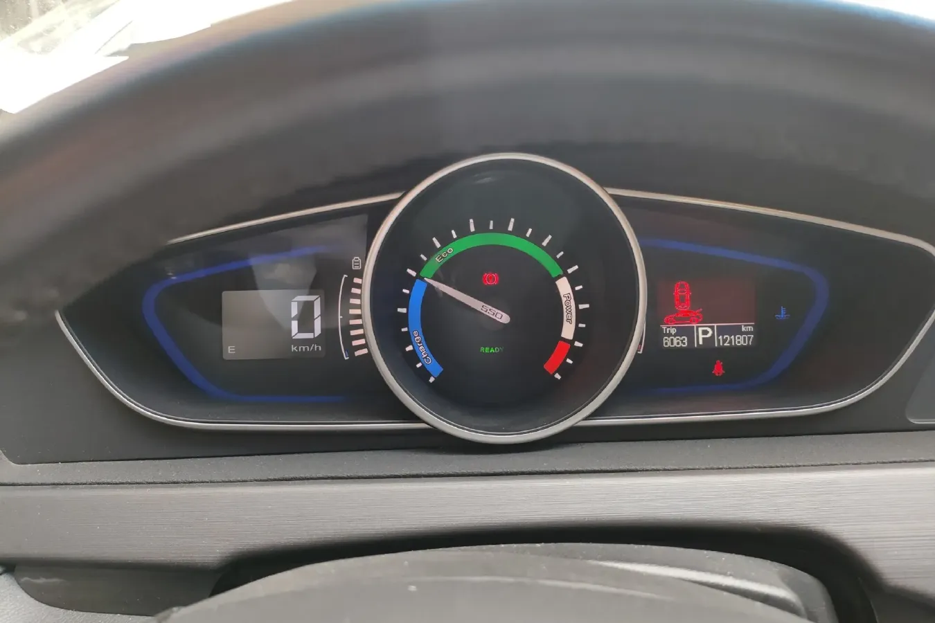 2014 Roewe e550 1.5L 109HP L4 2AT PHEV 11.8KWH,autocango,china used car exporter,china ev exporter,chinese used car exporter,chinese used ev exporter