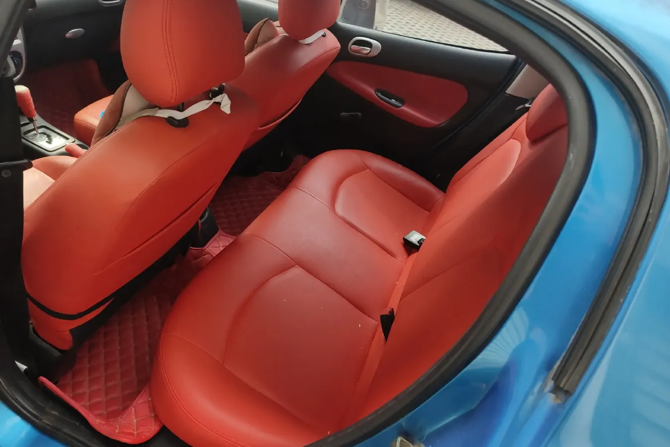 2007 Peugeot 206 1.6L 106HP L4 4AT,autocango,china used car exporter,china ev exporter,chinese used car exporter,chinese used ev exporter