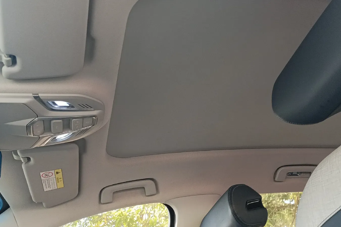 2019 BaoJun RM-5 1.5T 147HP L4 CVT,autocango,china used car exporter,china ev exporter,chinese used car exporter,chinese used ev exporter