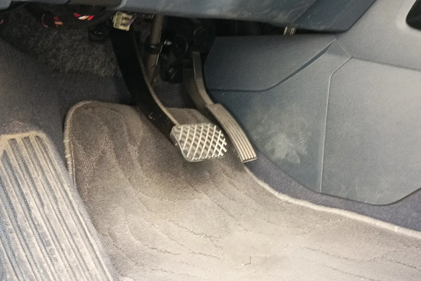 2019 BaoJun RM-5 1.5T 147HP L4 CVT,autocango,china used car exporter,china ev exporter,chinese used car exporter,chinese used ev exporter