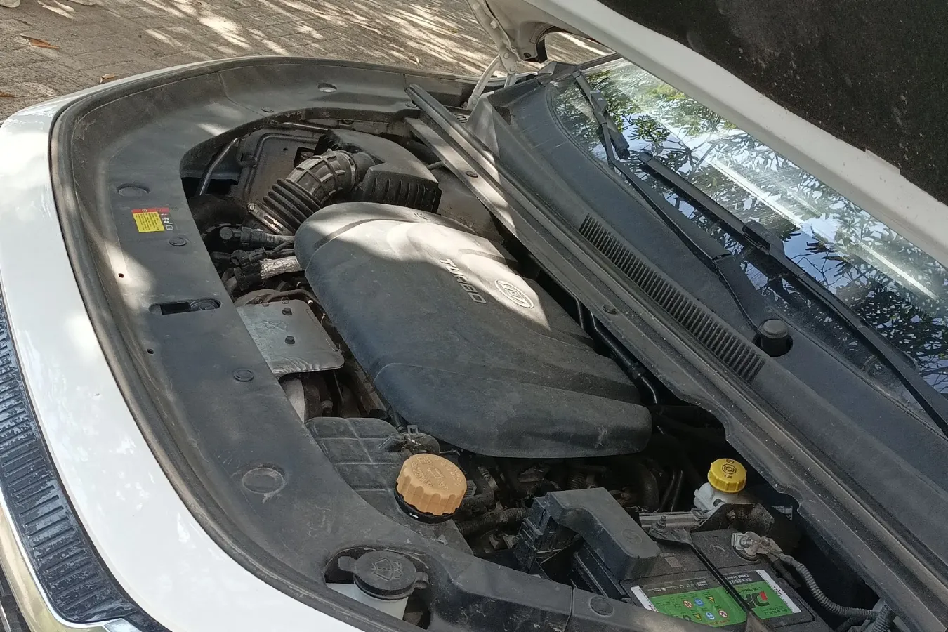 2019 BaoJun RM-5 1.5T 147HP L4 CVT,autocango,china used car exporter,china ev exporter,chinese used car exporter,chinese used ev exporter