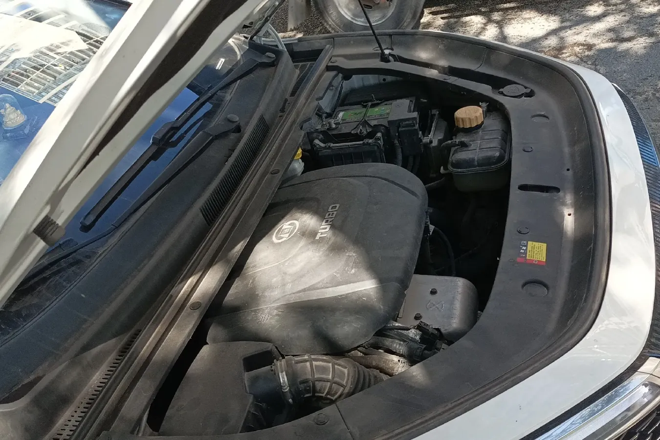 2019 BaoJun RM-5 1.5T 147HP L4 CVT,autocango,china used car exporter,china ev exporter,chinese used car exporter,chinese used ev exporter