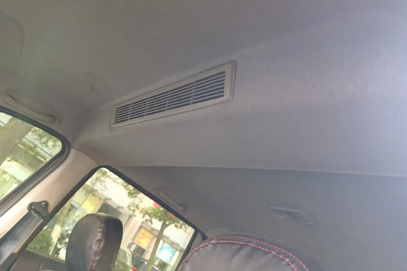 2014 DongFeng Fengon Fengon 330 1.5L 116HP L4 5MT,autocango,china used car exporter,china ev exporter,chinese used car exporter,chinese used ev exporter