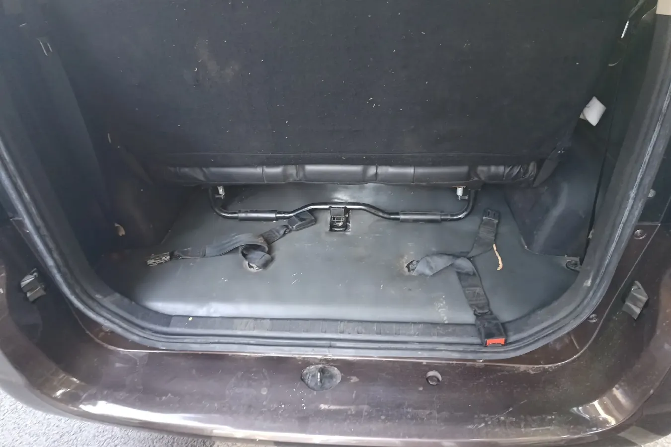 2014 DongFeng Fengon Fengon 330 1.5L 116HP L4 5MT,autocango,china used car exporter,china ev exporter,chinese used car exporter,chinese used ev exporter