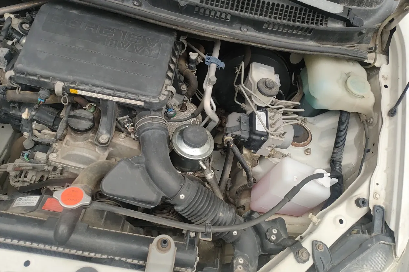 2013 FAW Senia S80 1.5L 109HP L4 5MT,autocango,china used car exporter,china ev exporter,chinese used car exporter,chinese used ev exporter