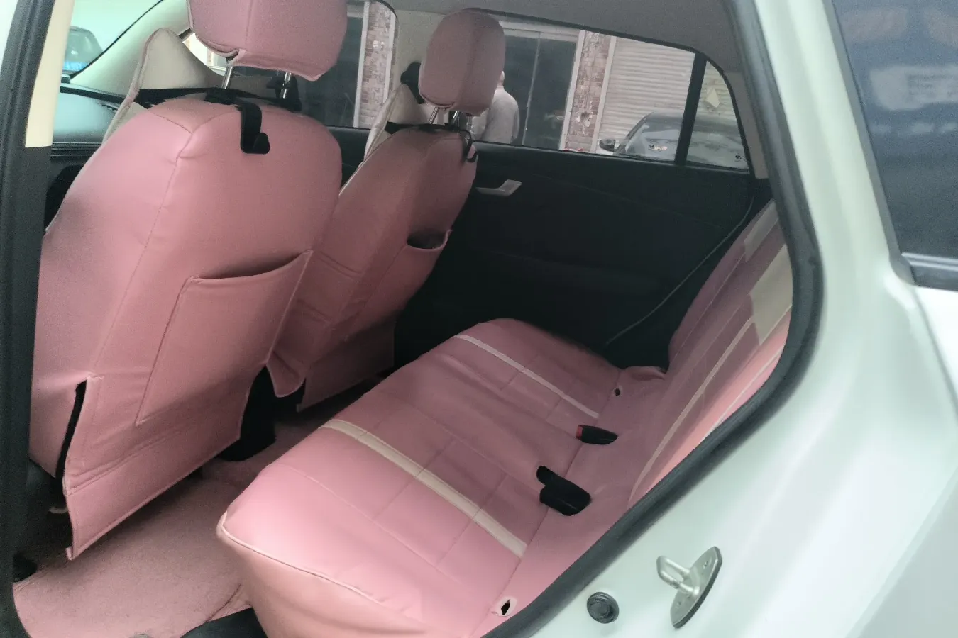 2021 EV House YOUNG BEV 38.54KWH,autocango,china used car exporter,china ev exporter,chinese used car exporter,chinese used ev exporter