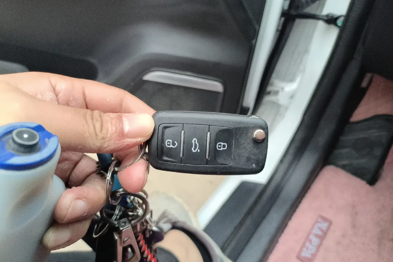 2021 EV House YOUNG BEV 38.54KWH,autocango,china used car exporter,china ev exporter,chinese used car exporter,chinese used ev exporter