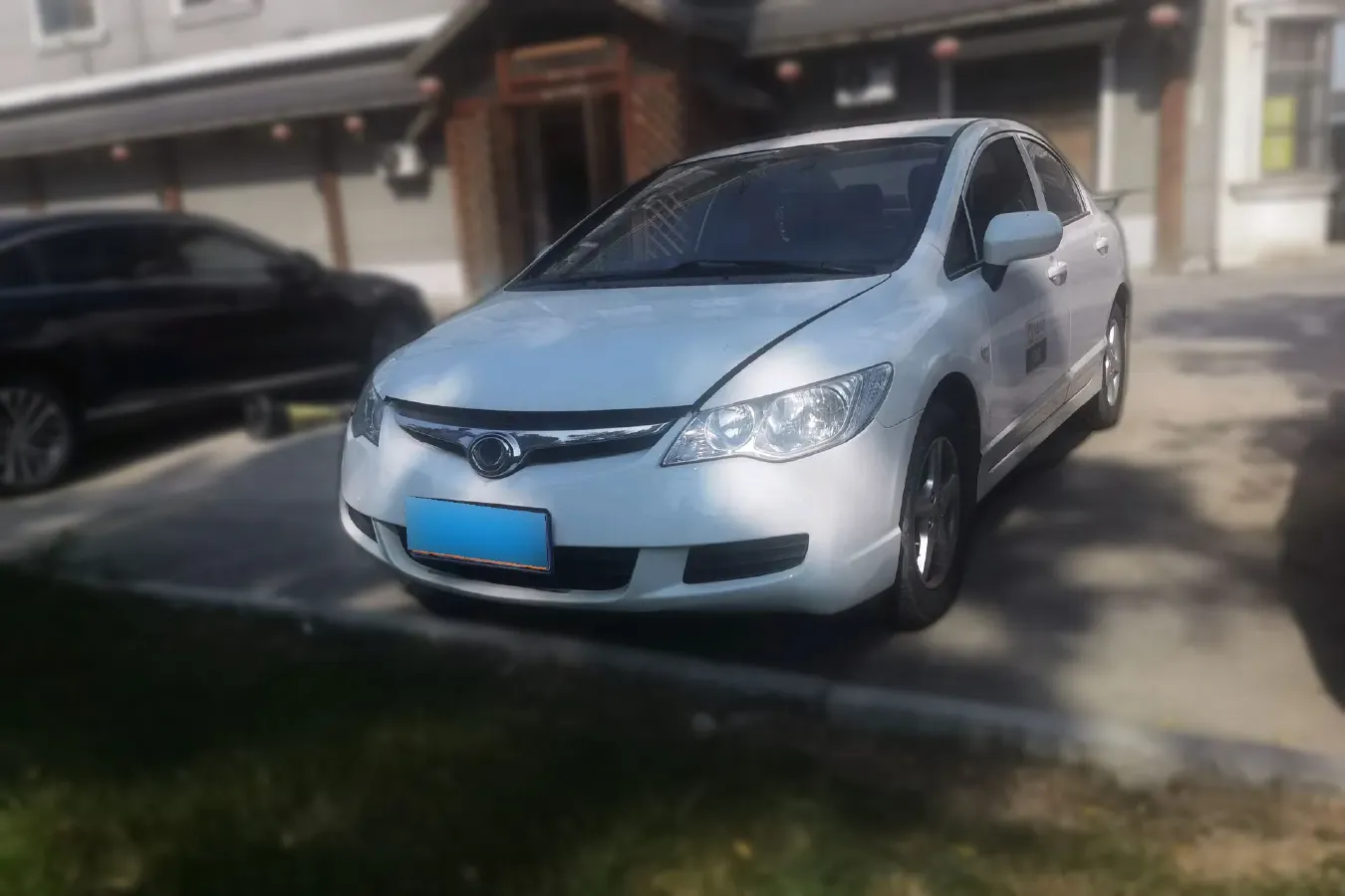 2015 Ciimo Ciimo 1.8L 140HP L4 5AT,autocango,china used car exporter,china ev exporter,chinese used car exporter,chinese used ev exporter