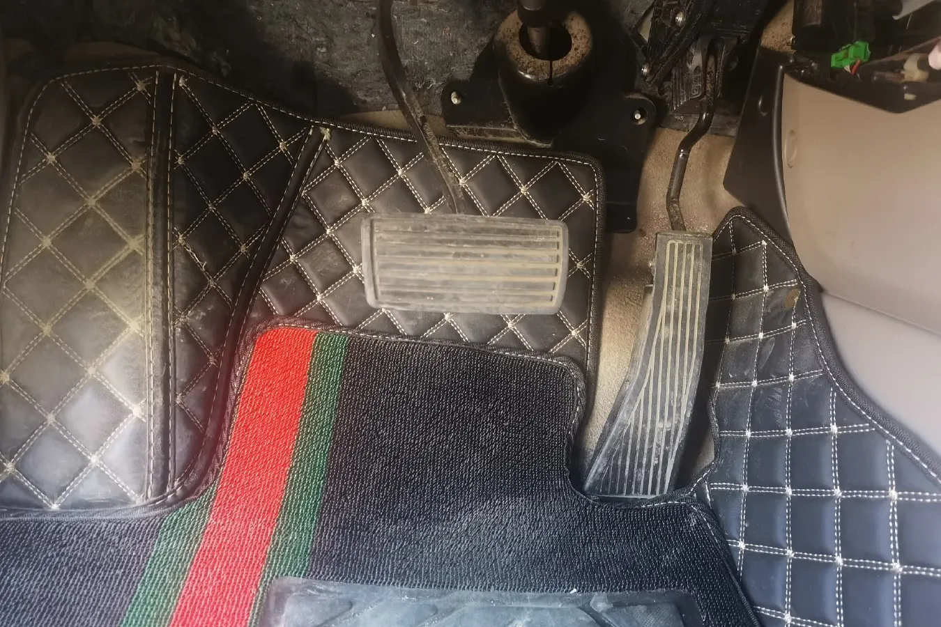 2015 Ciimo Ciimo 1.8L 140HP L4 5AT,autocango,china used car exporter,china ev exporter,chinese used car exporter,chinese used ev exporter