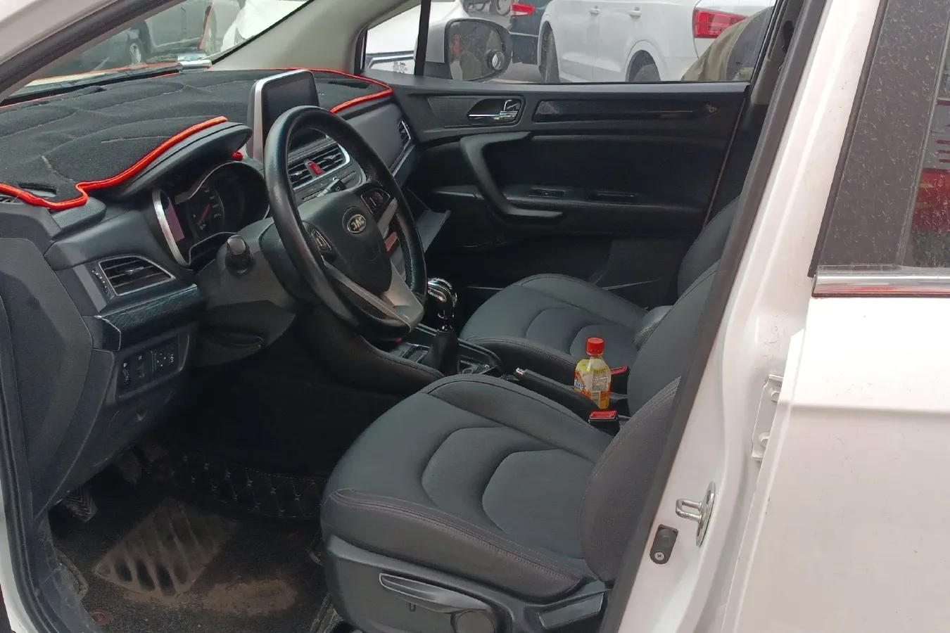 2017 JAC Refine S3 1.6L 120HP L4 6MT,autocango,china used car exporter,china ev exporter,chinese used car exporter,chinese used ev exporter