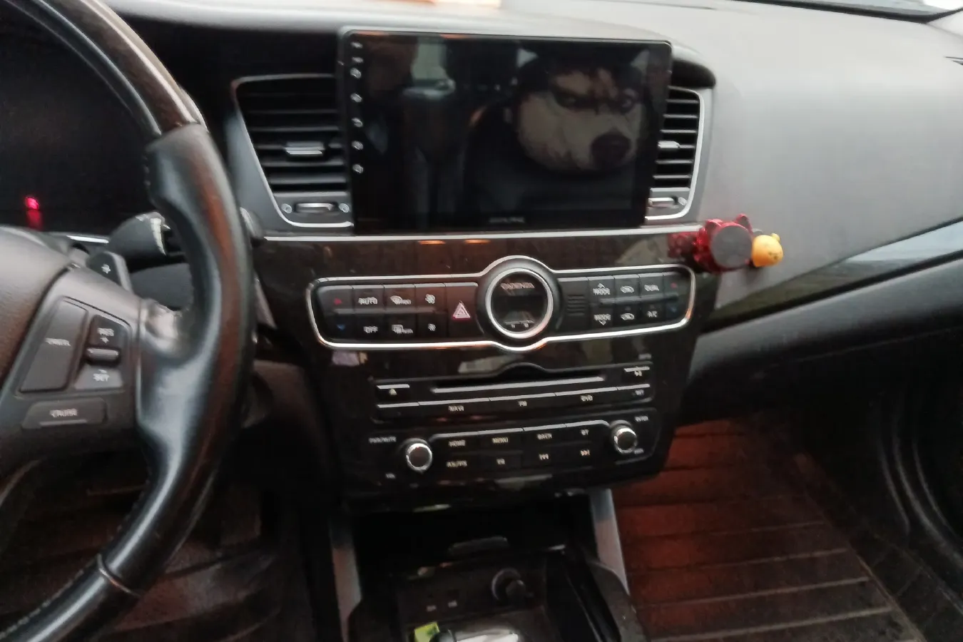 2013 Kia Cadenza 2.4L 173HP L4 6AT,autocango,china used car exporter,china ev exporter,chinese used car exporter,chinese used ev exporter