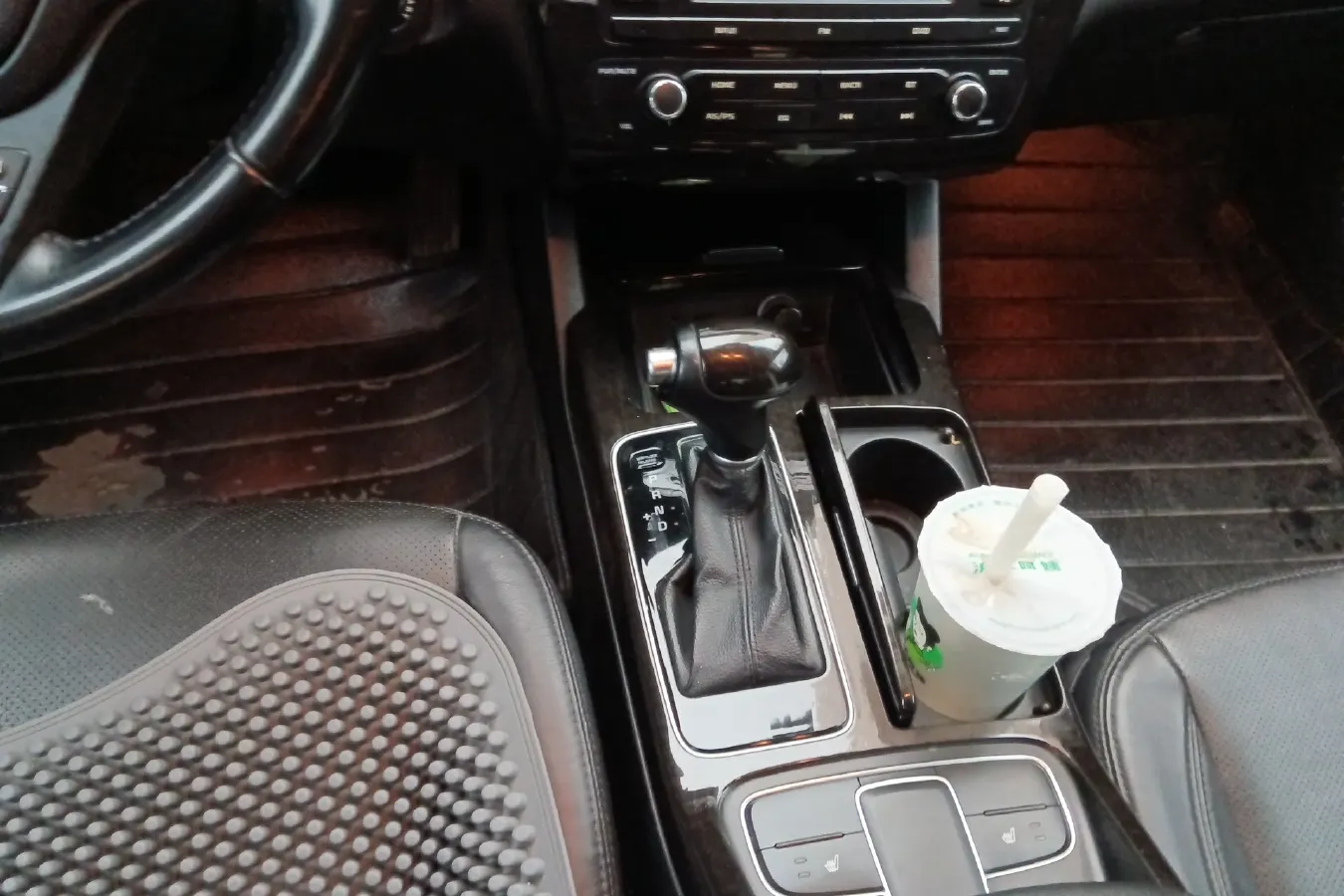 2013 Kia Cadenza 2.4L 173HP L4 6AT,autocango,china used car exporter,china ev exporter,chinese used car exporter,chinese used ev exporter