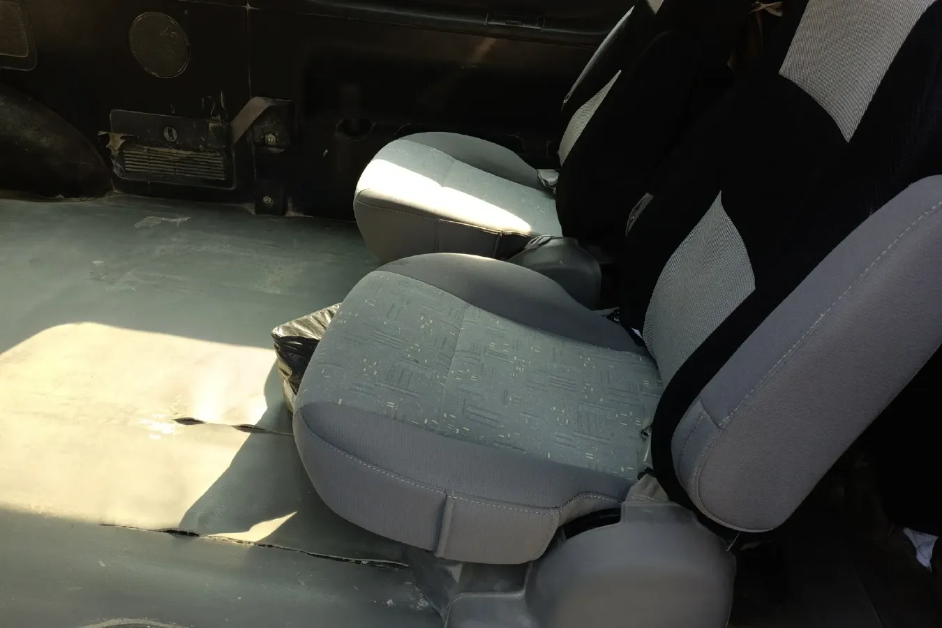 2014 Foton MP-X E 2.0L 129HP L4 5MT,autocango,china used car exporter,china ev exporter,chinese used car exporter,chinese used ev exporter