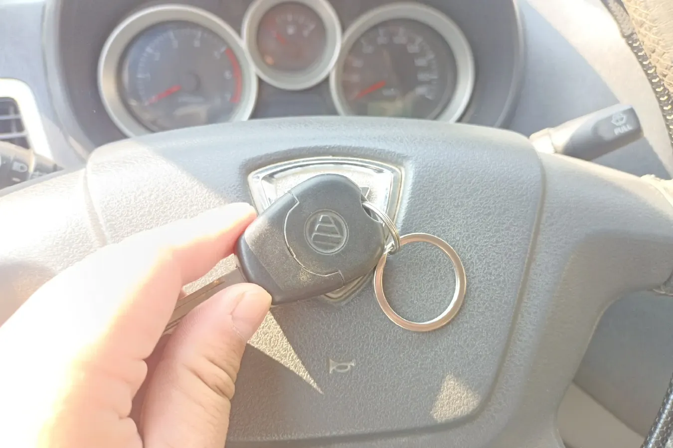 2014 Foton MP-X E 2.0L 129HP L4 5MT,autocango,china used car exporter,china ev exporter,chinese used car exporter,chinese used ev exporter