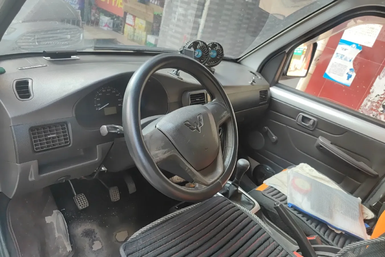 2017 WuLing RongGuang Mini Truck 1.5L 107HP L4 5MT,autocango,china used car exporter,china ev exporter,chinese used car exporter,chinese used ev exporter