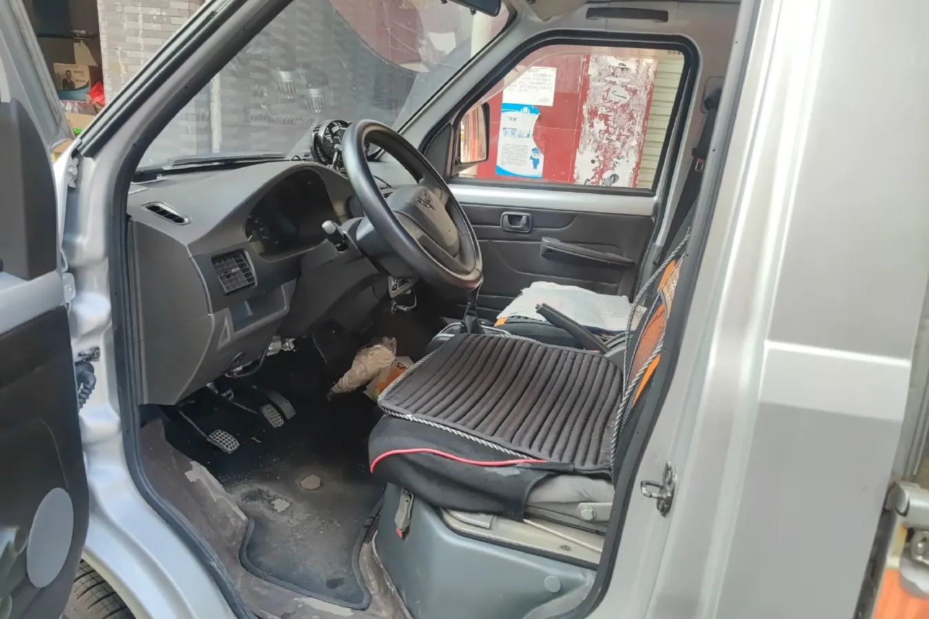 2017 WuLing RongGuang Mini Truck 1.5L 107HP L4 5MT,autocango,china used car exporter,china ev exporter,chinese used car exporter,chinese used ev exporter