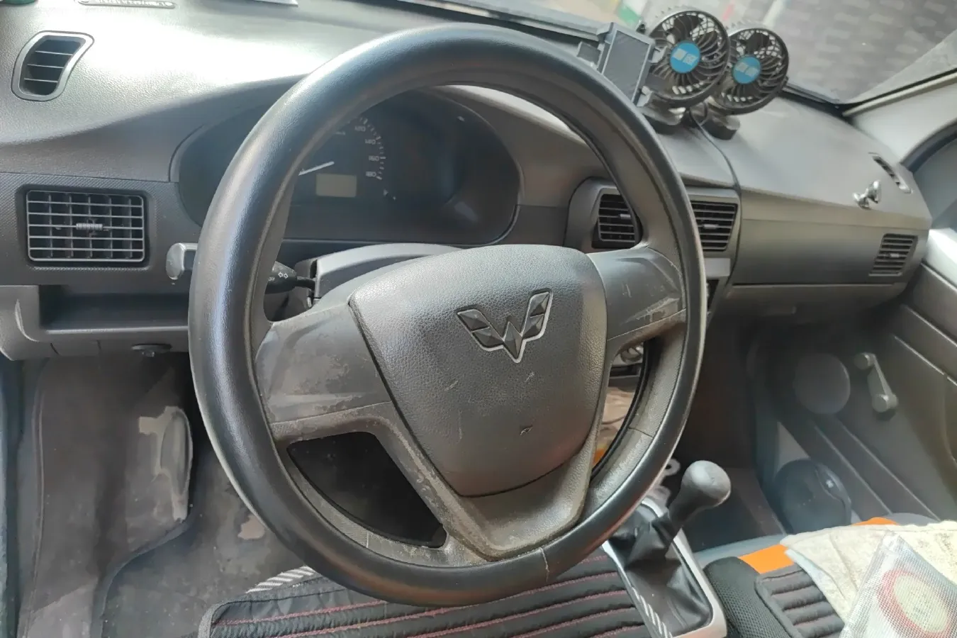 2017 WuLing RongGuang Mini Truck 1.5L 107HP L4 5MT,autocango,china used car exporter,china ev exporter,chinese used car exporter,chinese used ev exporter