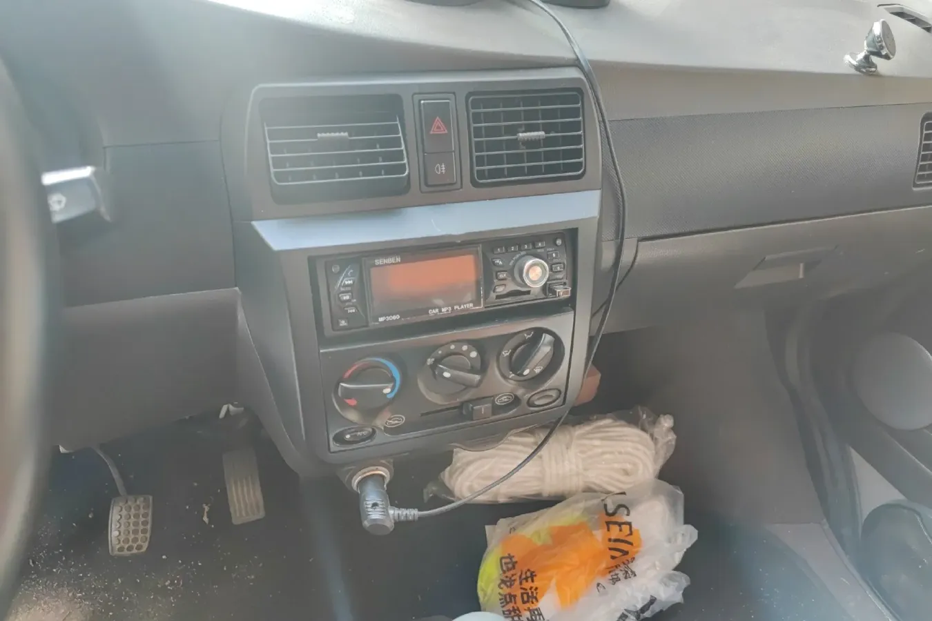 2017 WuLing RongGuang Mini Truck 1.5L 107HP L4 5MT,autocango,china used car exporter,china ev exporter,chinese used car exporter,chinese used ev exporter