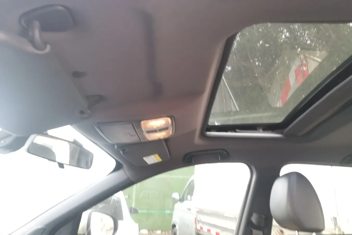 2020 DongFeng Fengon Fengon 580 Pro 1.5T 180HP L4 CVT,autocango,china used car exporter,china ev exporter,chinese used car exporter,chinese used ev exporter