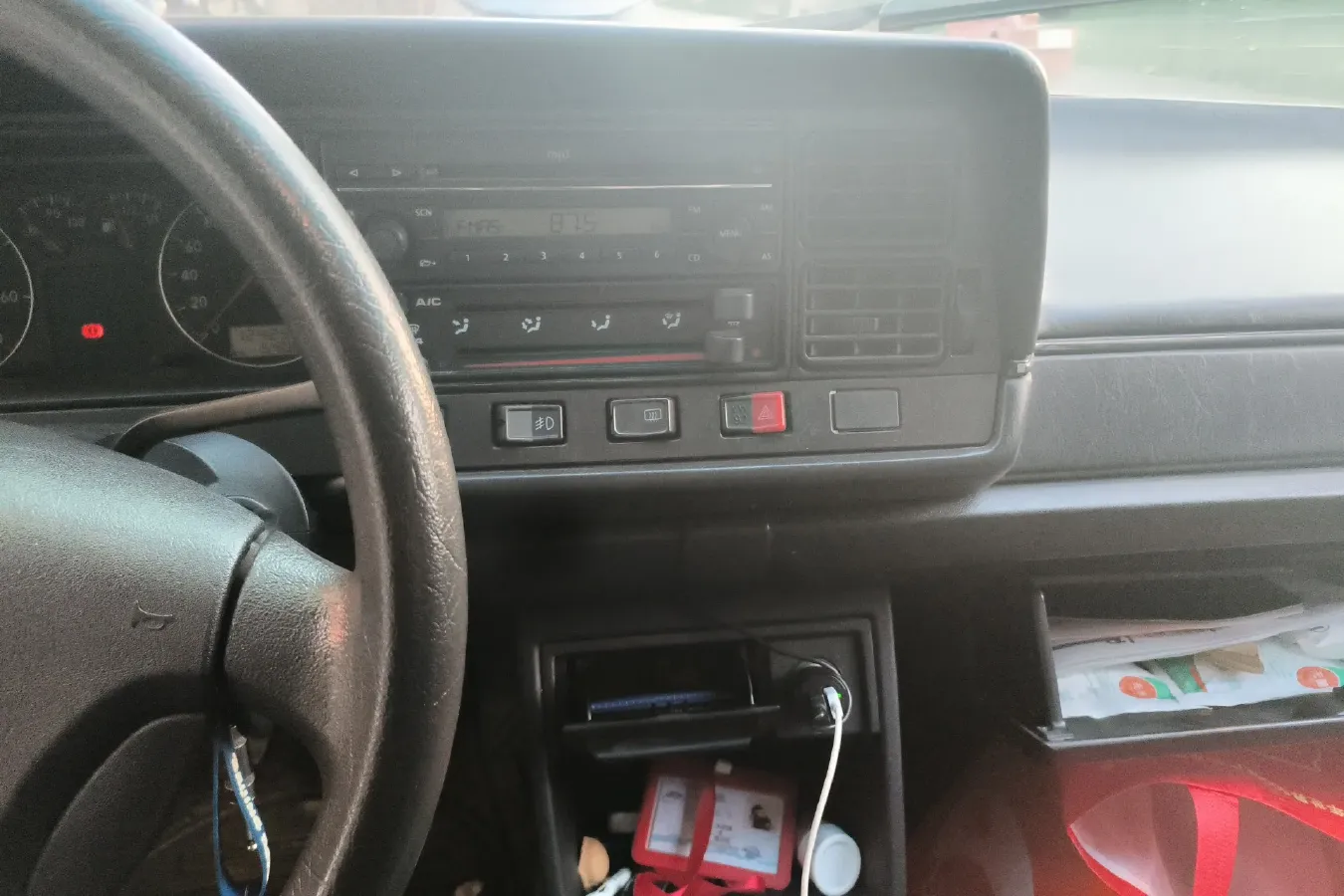 2007 Volkswagen Santana Classic 1.8L 95HP L4 5MT,autocango,china used car exporter,china ev exporter,chinese used car exporter,chinese used ev exporter