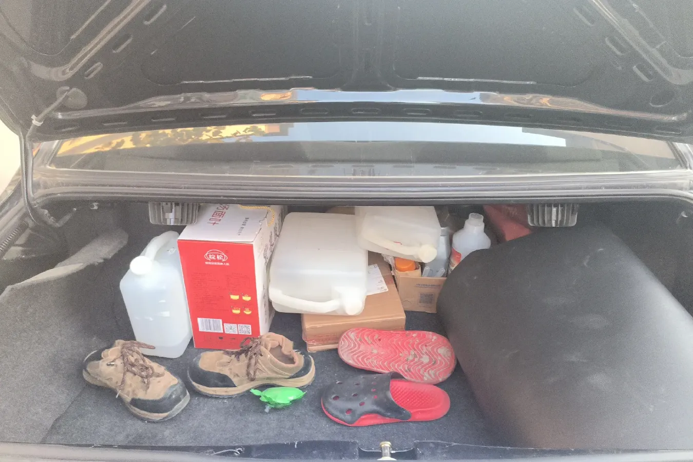 2007 Volkswagen Santana Classic 1.8L 95HP L4 5MT,autocango,china used car exporter,china ev exporter,chinese used car exporter,chinese used ev exporter