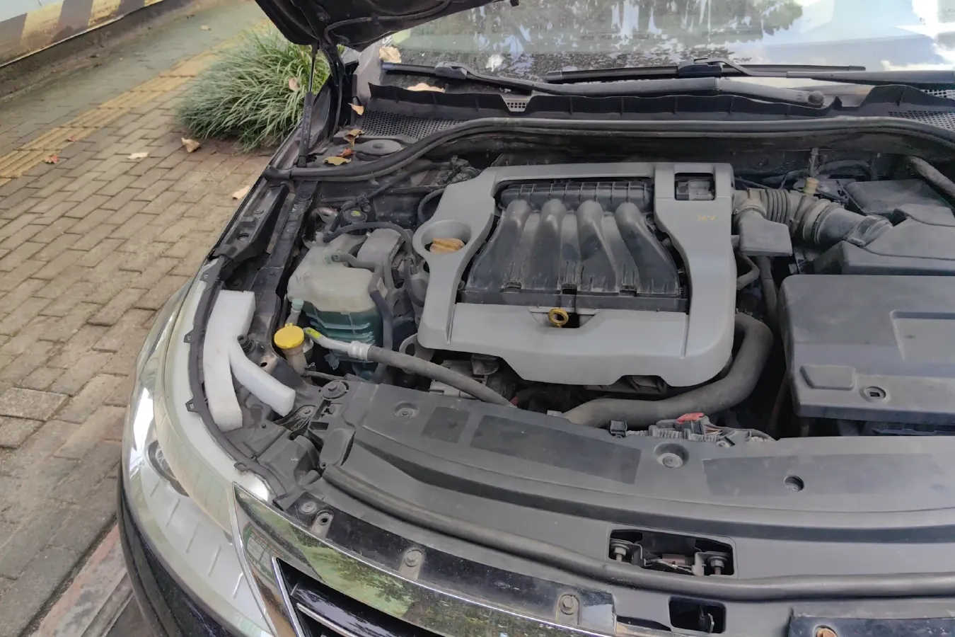 2011 Renault  Latitude 2.0L 139HP L4 CVT,autocango,china used car exporter,china ev exporter,chinese used car exporter,chinese used ev exporter